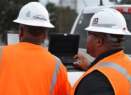 Field-Services-Construction-Management-bg